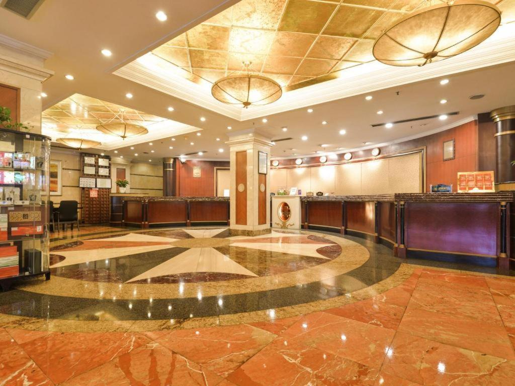 New Pearl River Hotel Guangzhou Exterior foto