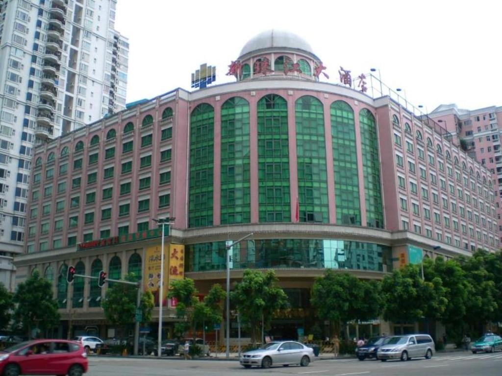 New Pearl River Hotel Guangzhou Exterior foto